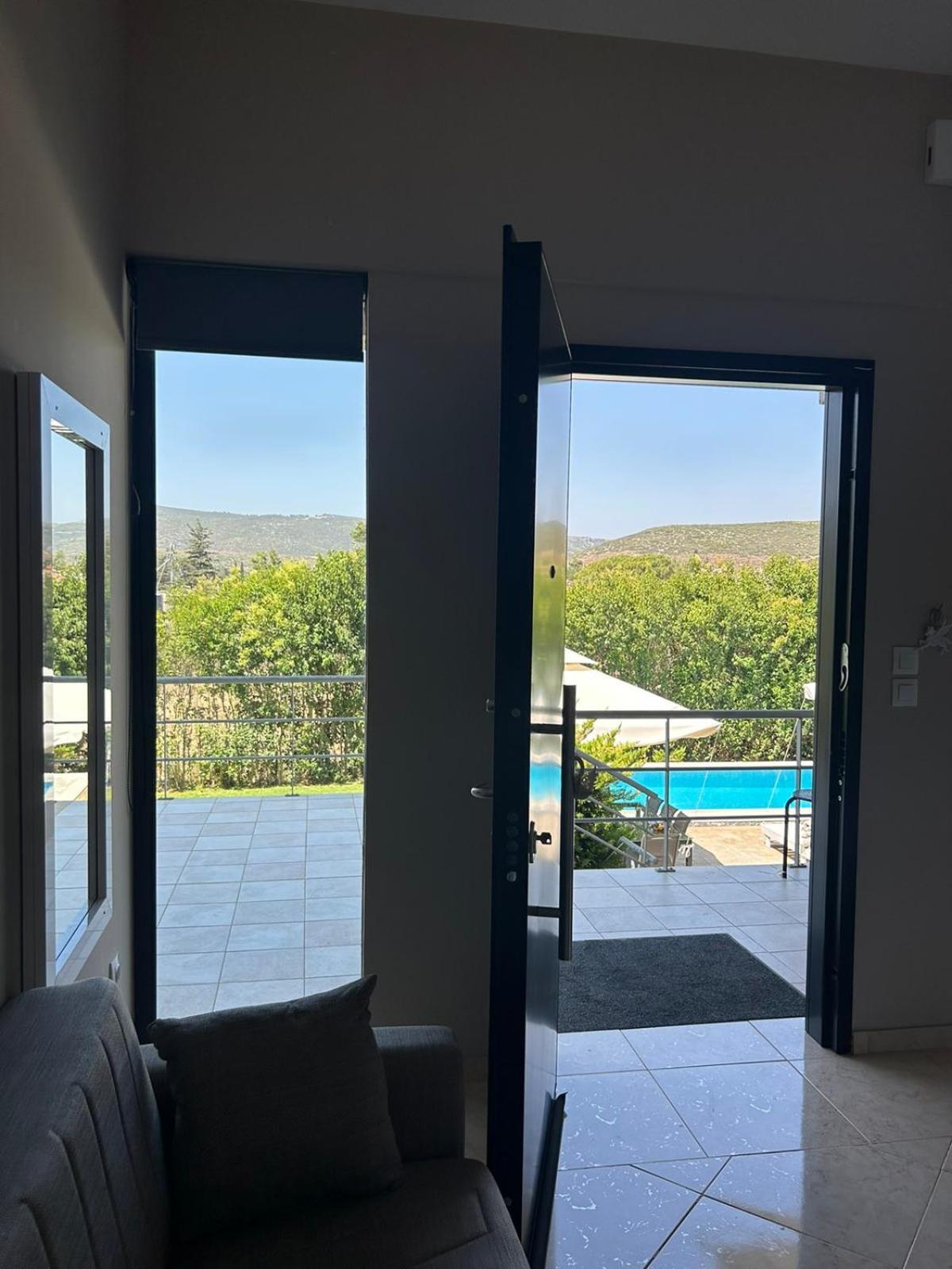 Villa Constangie Marathón Exteriör bild