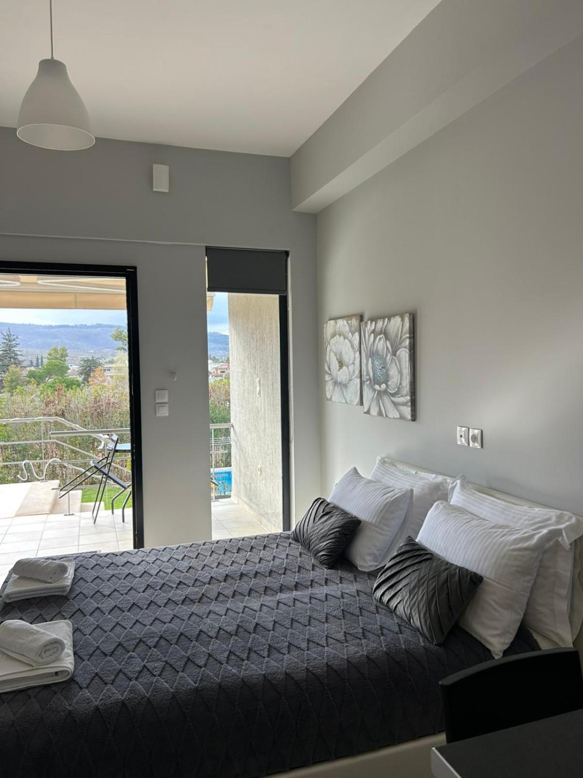 Villa Constangie Marathón Exteriör bild
