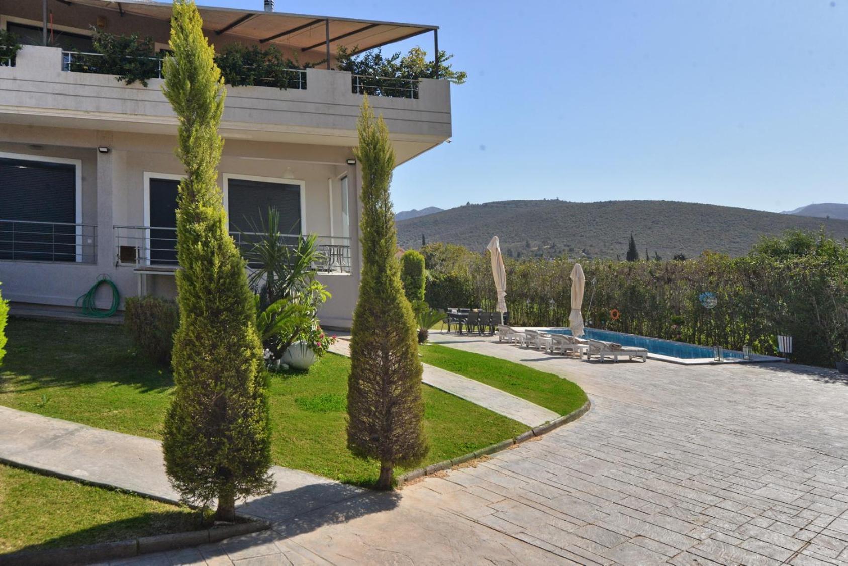 Villa Constangie Marathón Exteriör bild