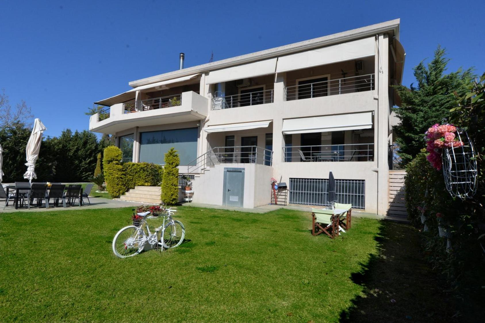 Villa Constangie Marathón Exteriör bild